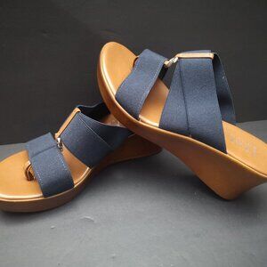 Italian Shoemakers Ladies Size 5 Navy & Brown Wedge Heel Thong Sandals